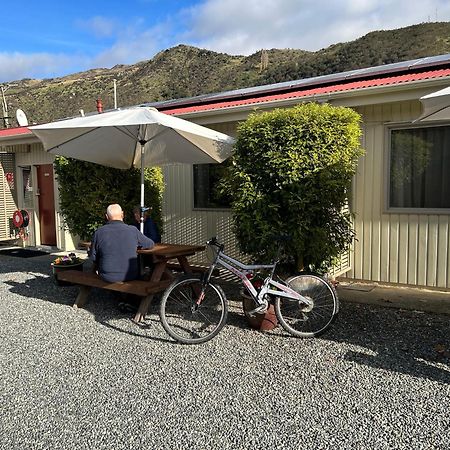 Roxburgh Motels Extérieur photo
